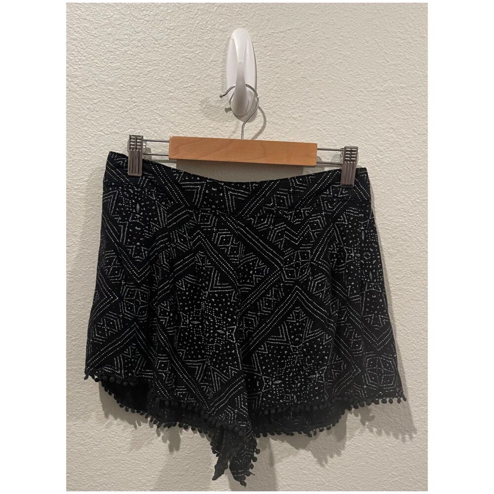 ECOTE Black White Rise Microdot Pull On Shorts